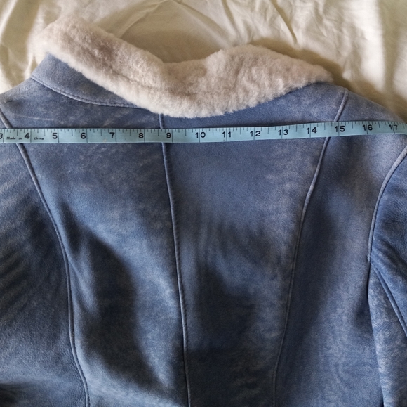 Burberry sheep skin - Picture 12 of 14